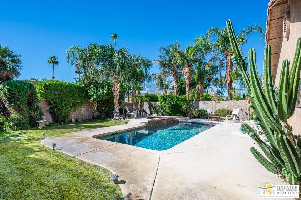 MLS #25615315PS image #0