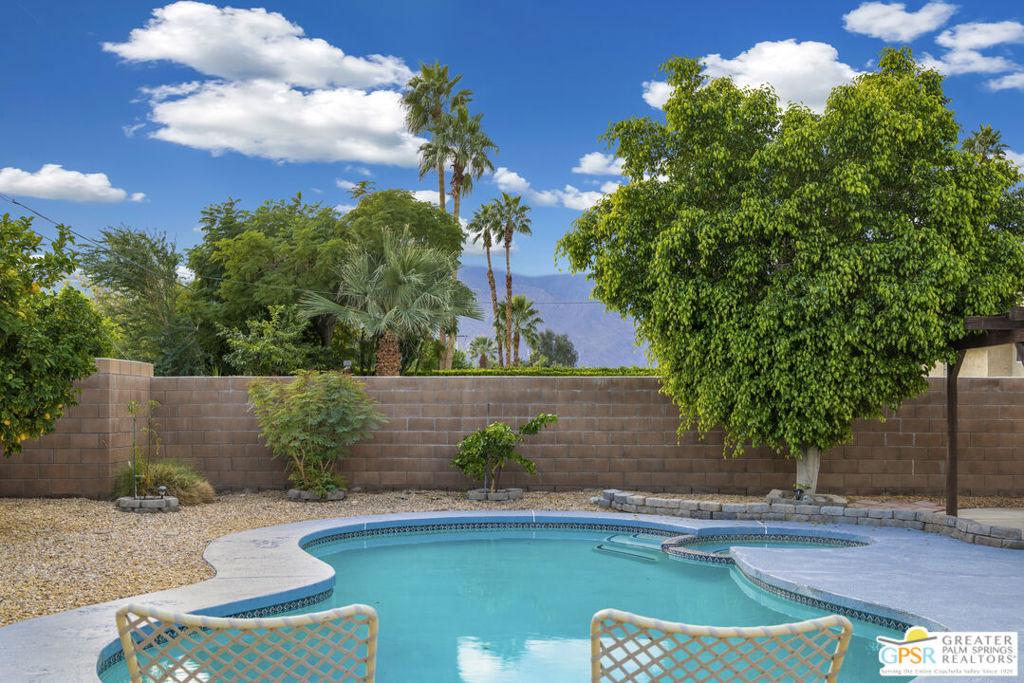 MLS #25619399PS image #0