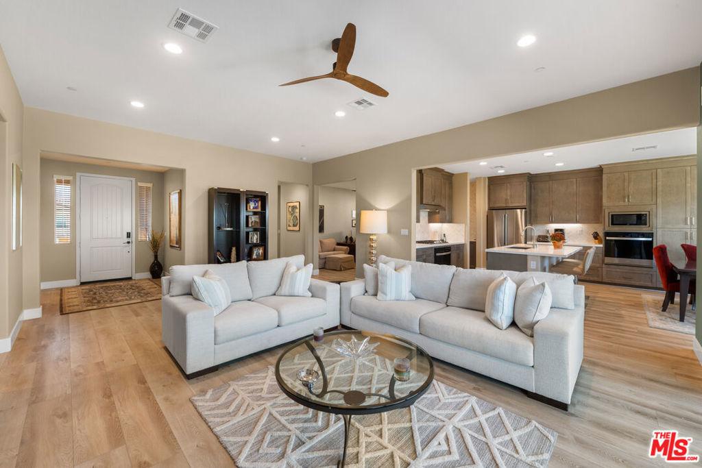 MLS #25625091 image #0