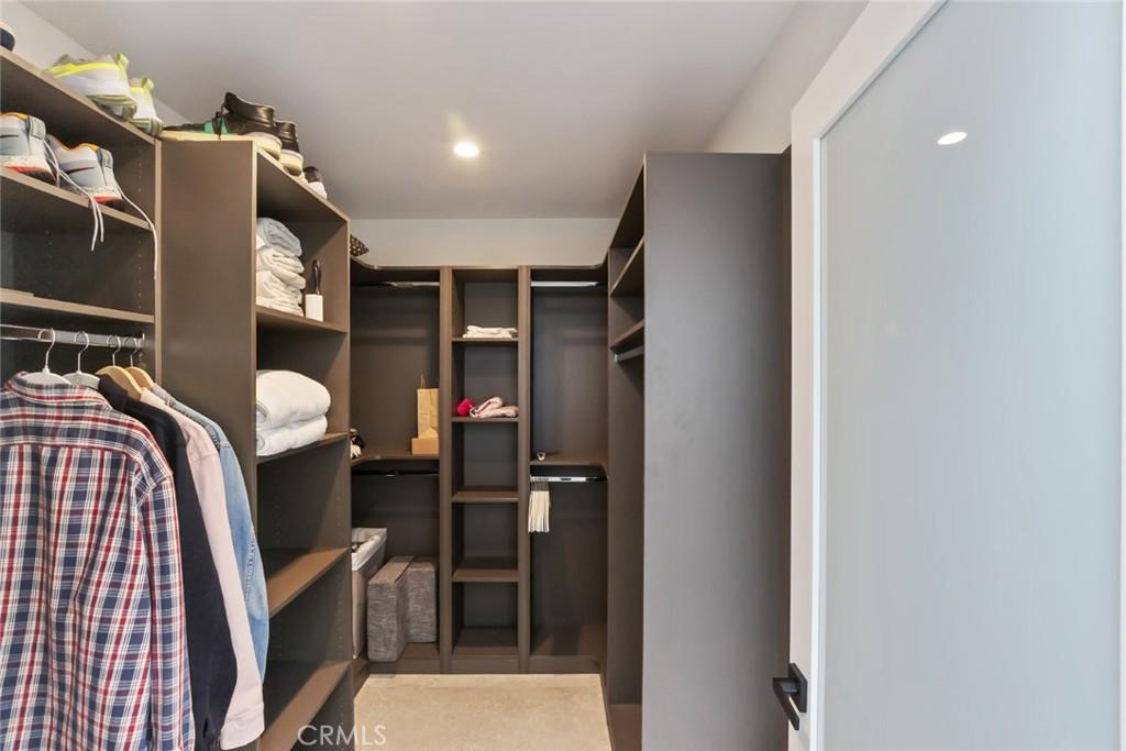 MLS #BB25142696 image #0
