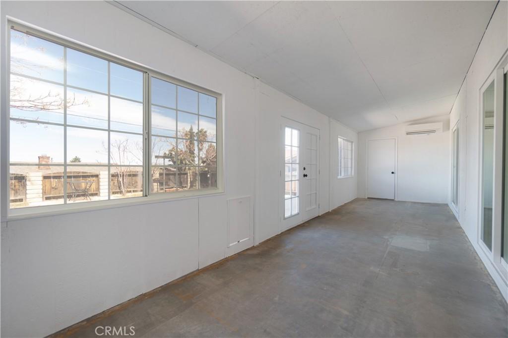 MLS #CV25029997 image #0