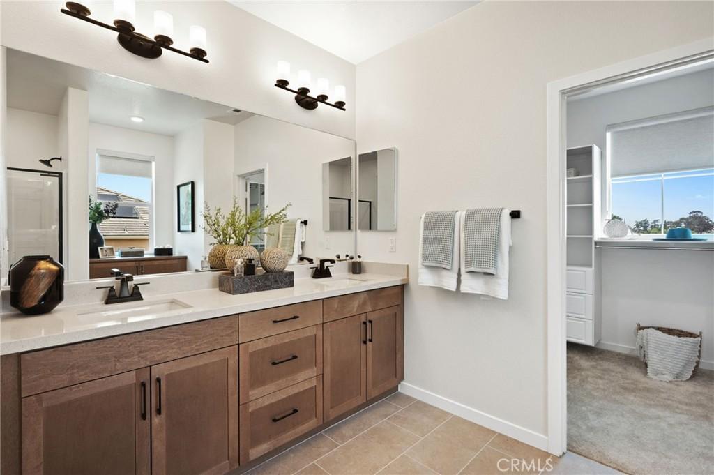 MLS #CV25064074 image #0