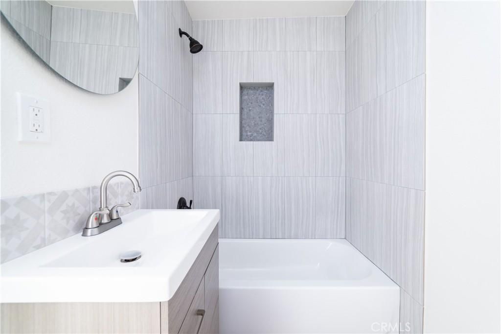 MLS #CV25094726 image #0
