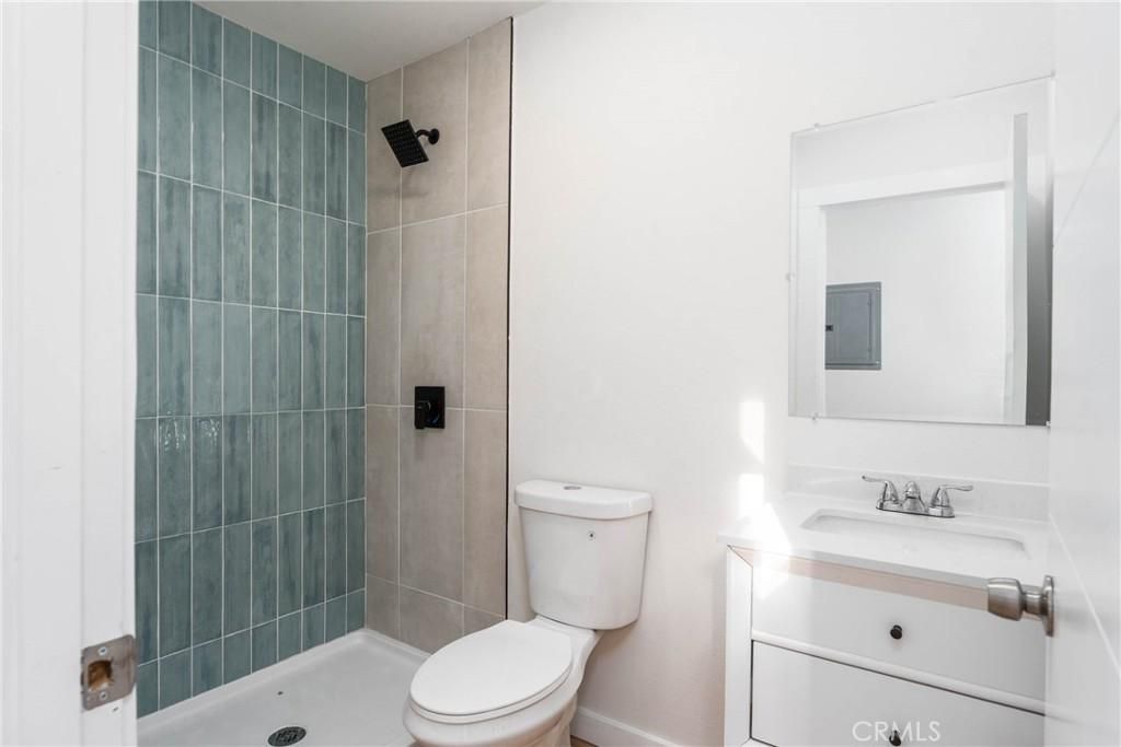 MLS #CV25094735 image #0