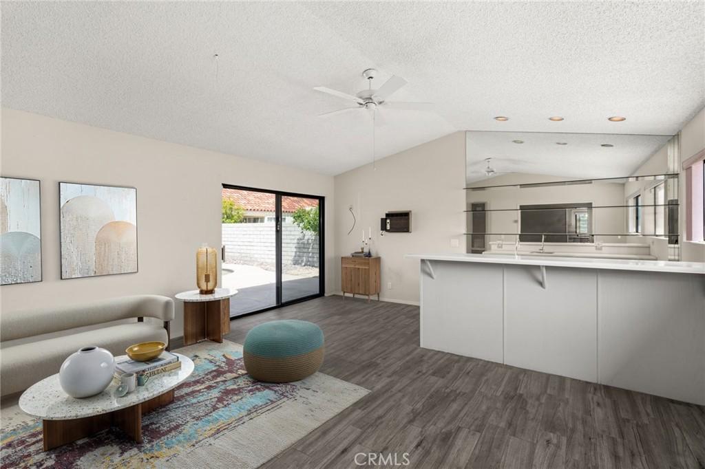 MLS #CV25096880 image #0