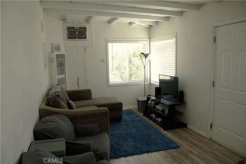 MLS #IV25124660 image #0