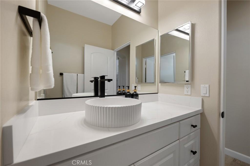 MLS #JT24255963 image #0