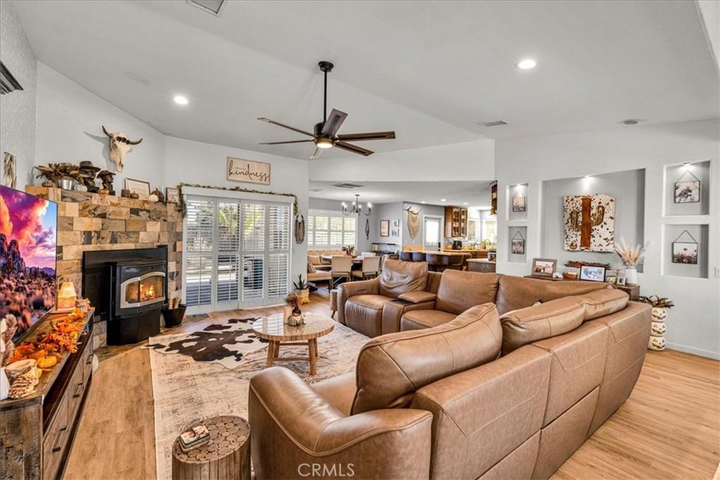 MLS #JT25259657 image #0