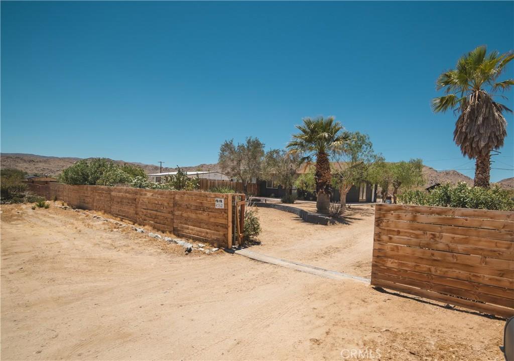 MLS #NP25056311 image #0