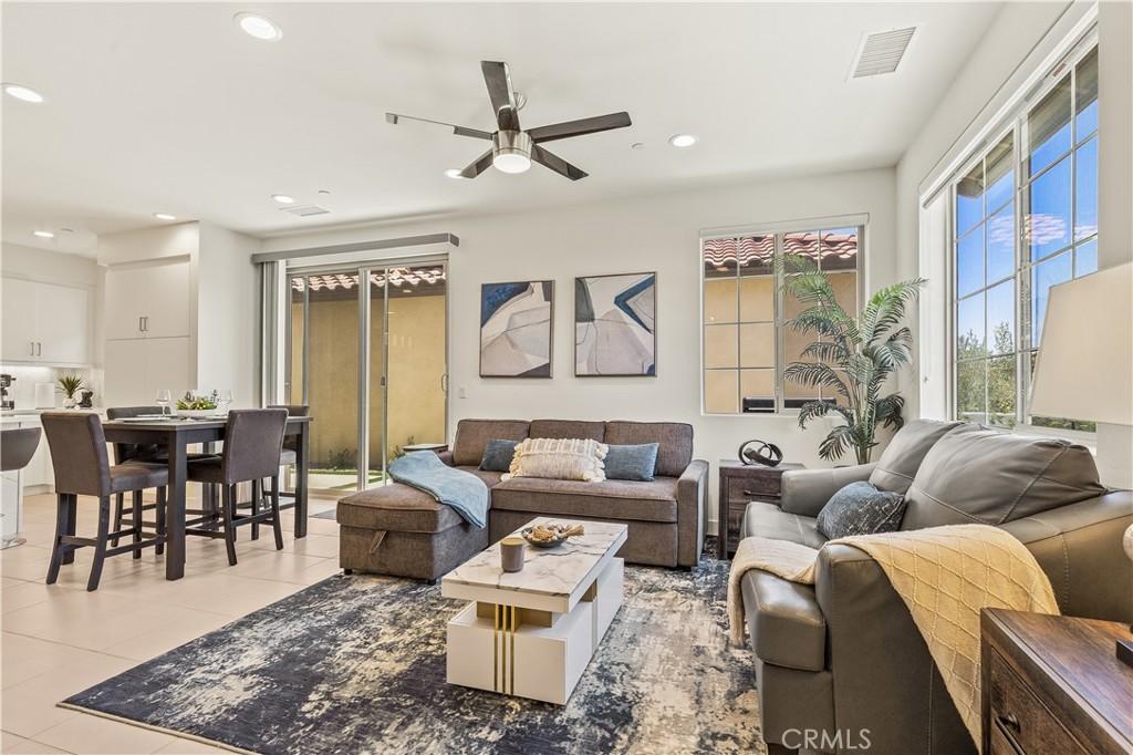 MLS #NP25112107 image #0