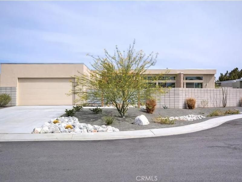 MLS #NP25238311 image #0