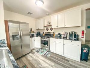 MLS #OC24167654 image #0
