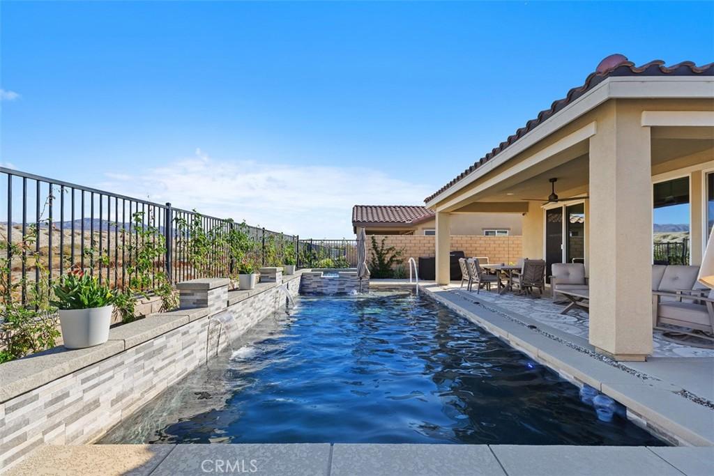 MLS #OC24248915 image #0