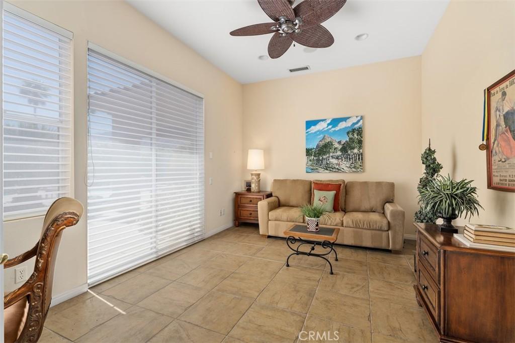 MLS #OC25079682 image #0