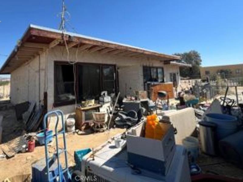 MLS #OC25100114 image #0