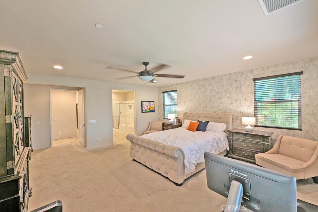 MLS #OC25107091 image #0