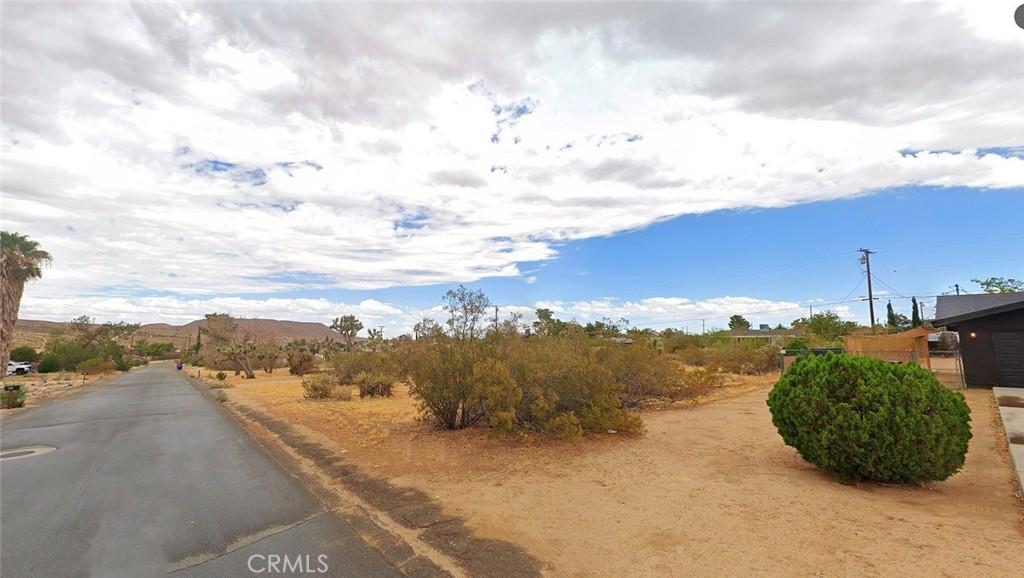 MLS #OC25111587 image #0