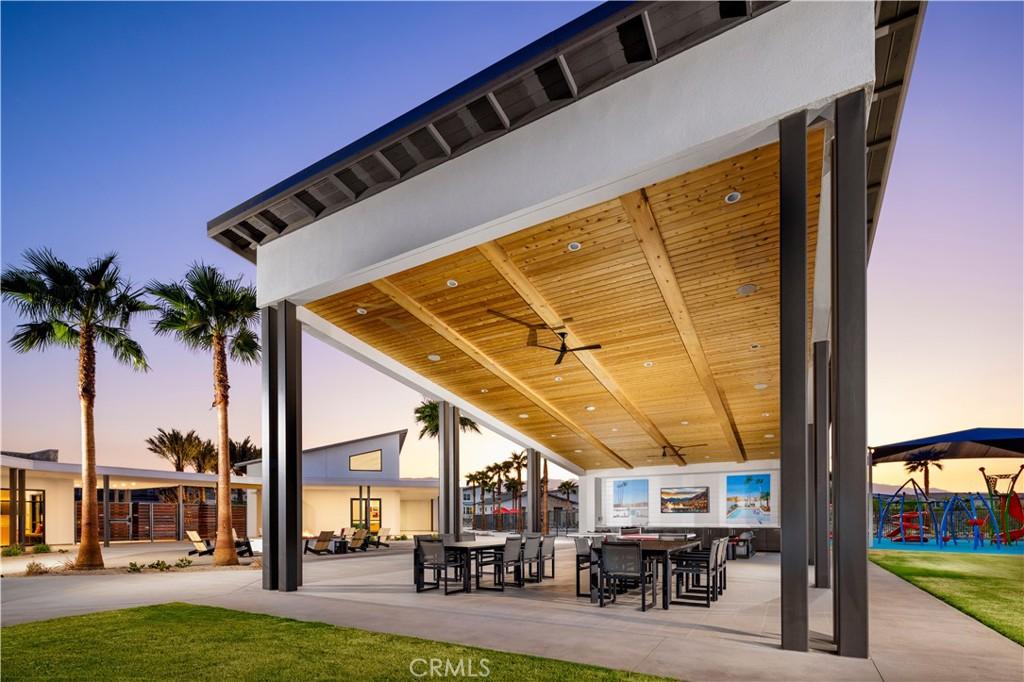 MLS #OC25135113 image #0