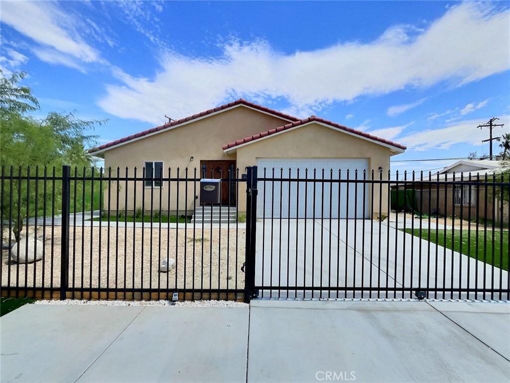 MLS #OC25154485 image #0