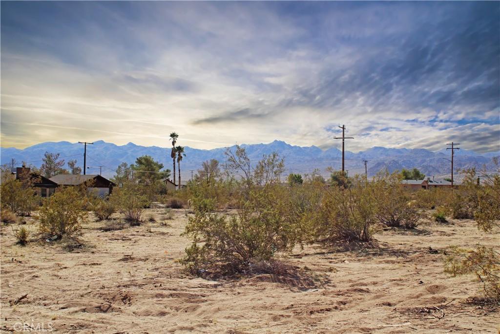 MLS #OC25184360 image #0