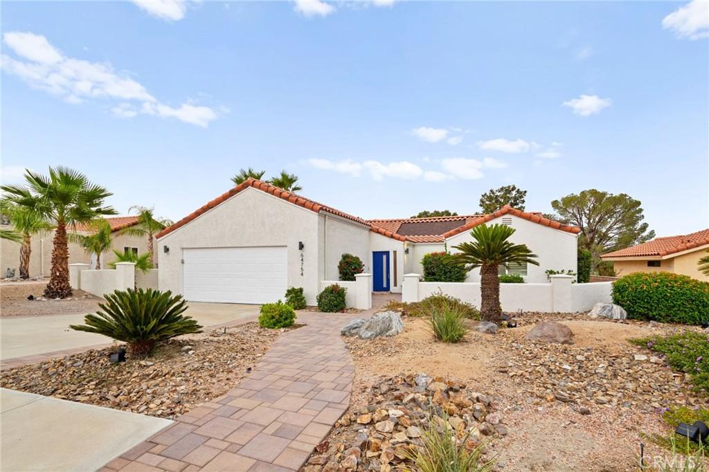 MLS #OC25193559 image #0