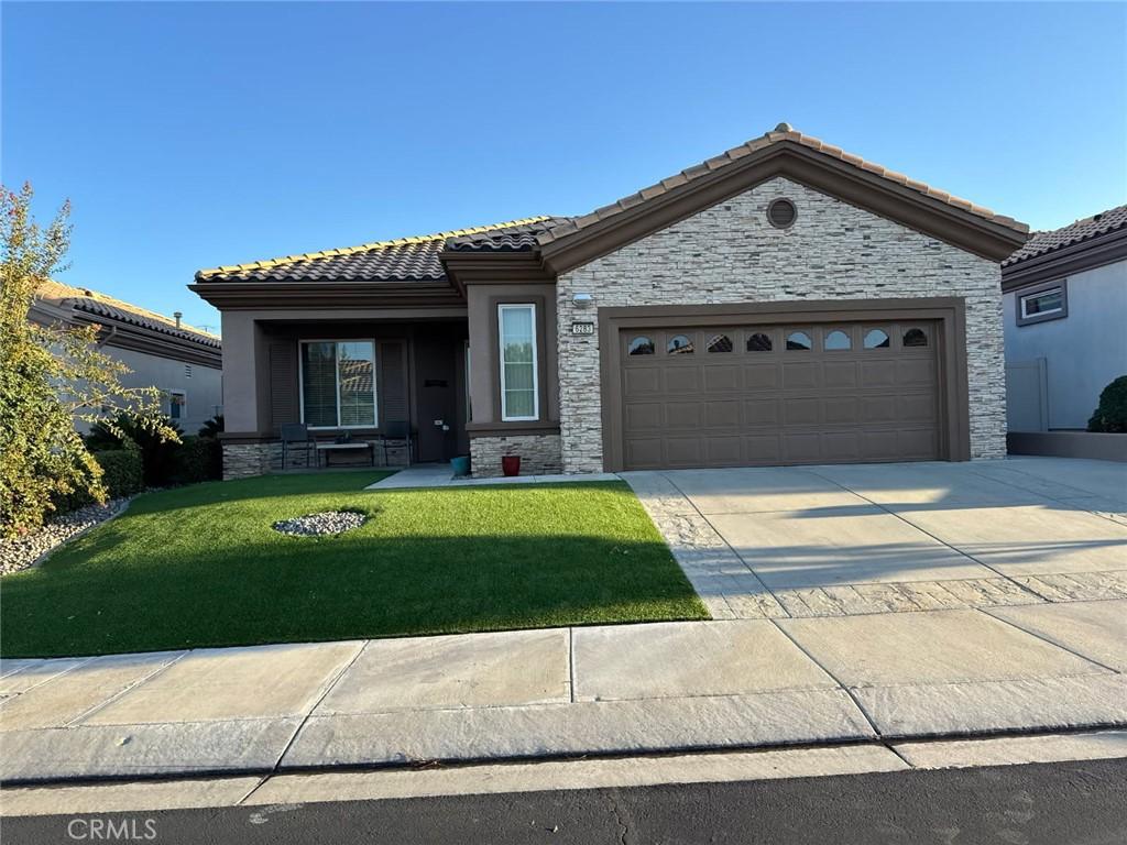 MLS #OC25197557 image #0