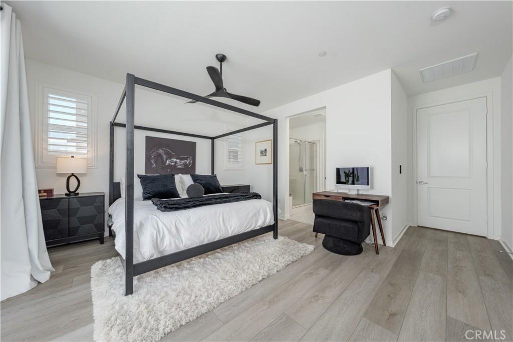MLS #OC25202215 image #0