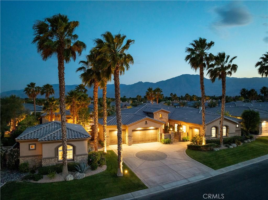 MLS #OC25223158 image #0