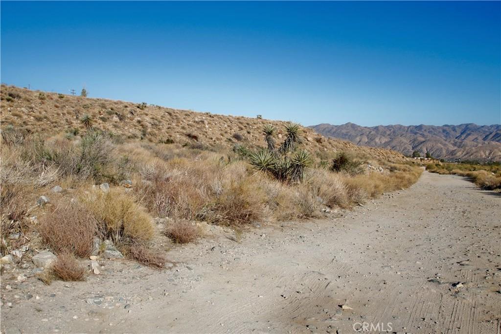 MLS #OC25240142 image #0