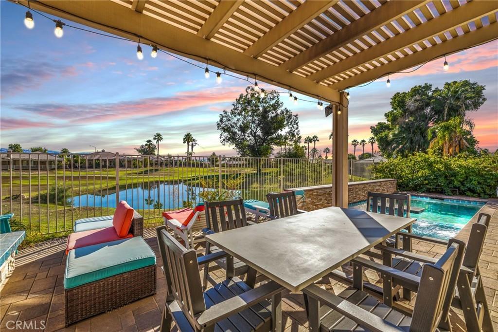 MLS #OC25249506 image #0