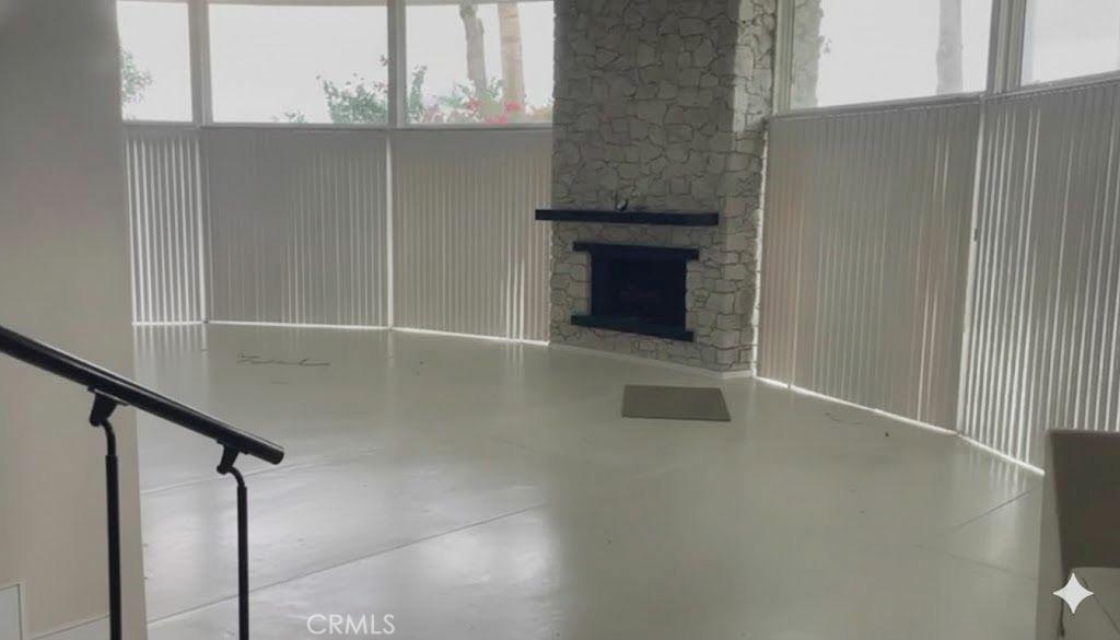 MLS #OC25256345 image #0