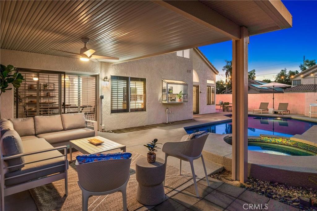 MLS #OC25257498 image #0