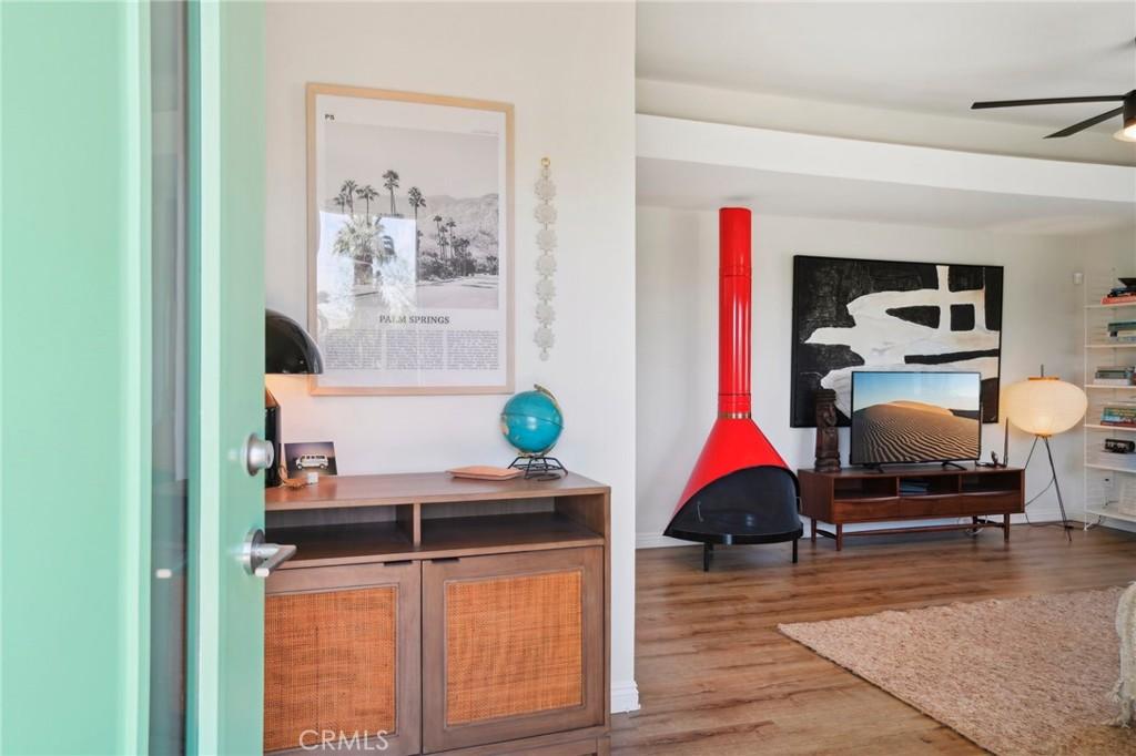 MLS #SB25227053 image #0