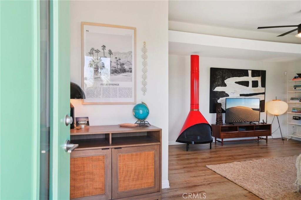 MLS #SB25227053 image #0