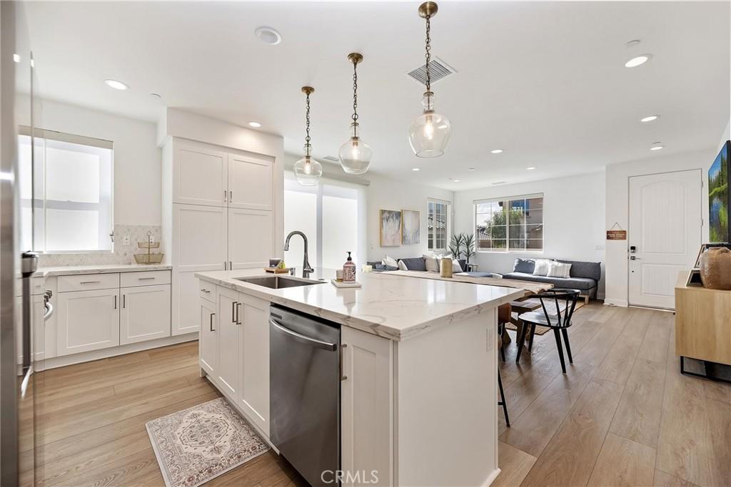 MLS #SB25251956 image #0