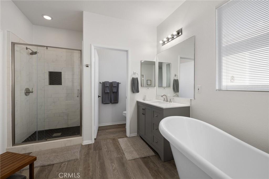 MLS #SR25014522 image #0