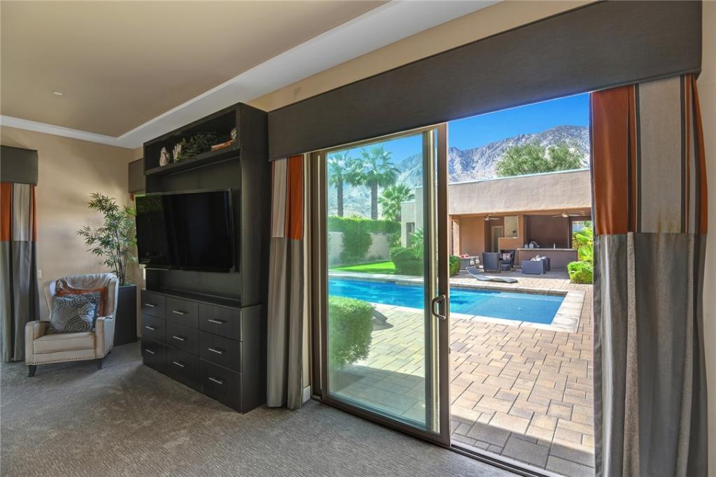 MLS #SR25036262 image #0