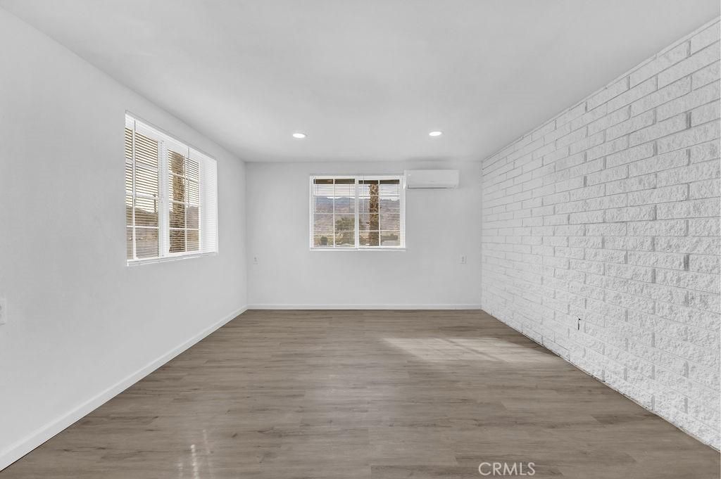 MLS #SW25018828 image #0