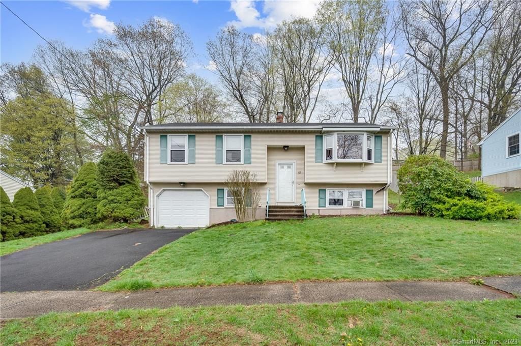 MLS #170573800 image #0