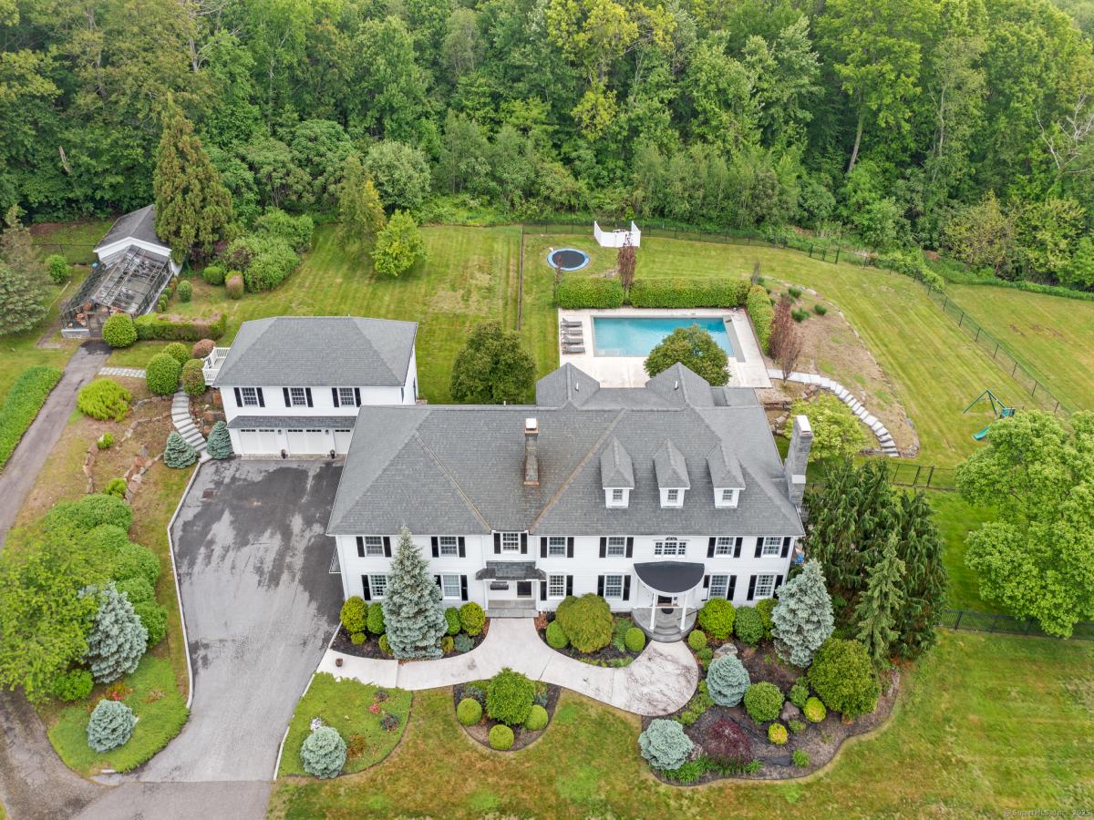 MLS #24100203 image #0