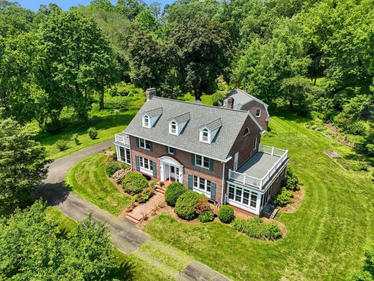 MLS #24102531 image #0