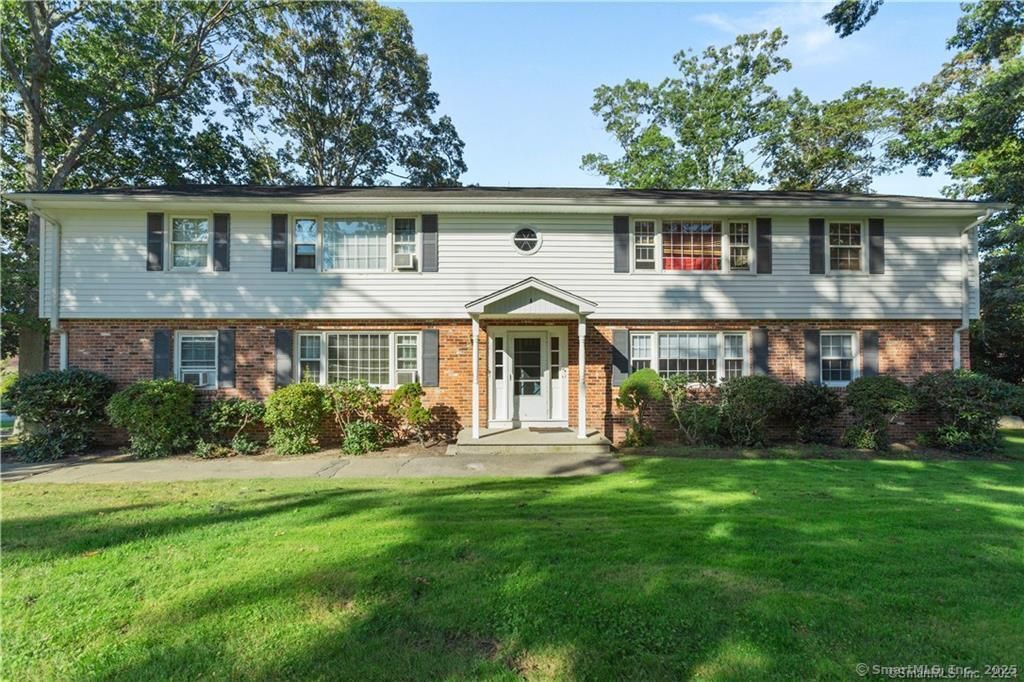 MLS #24104853 image #0