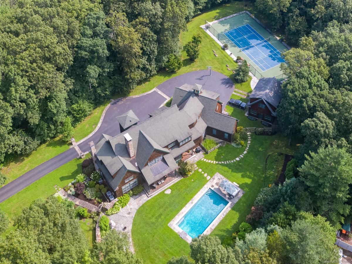 MLS #24115346 image #0