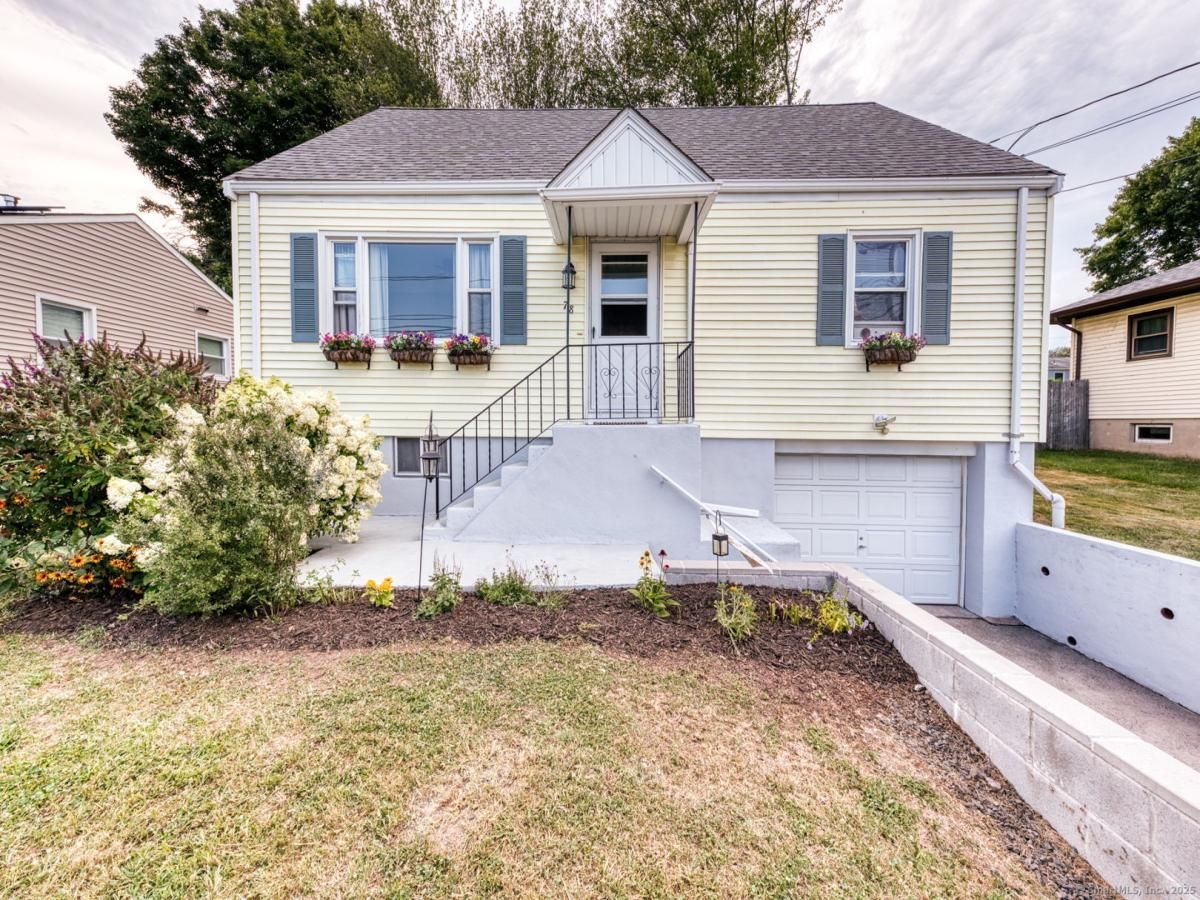 MLS #24116413 image #0