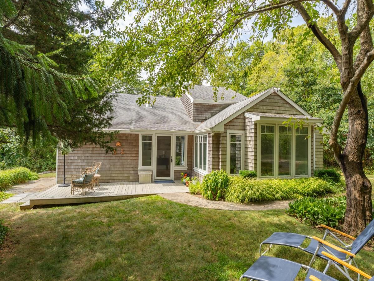MLS #24119263 image #0