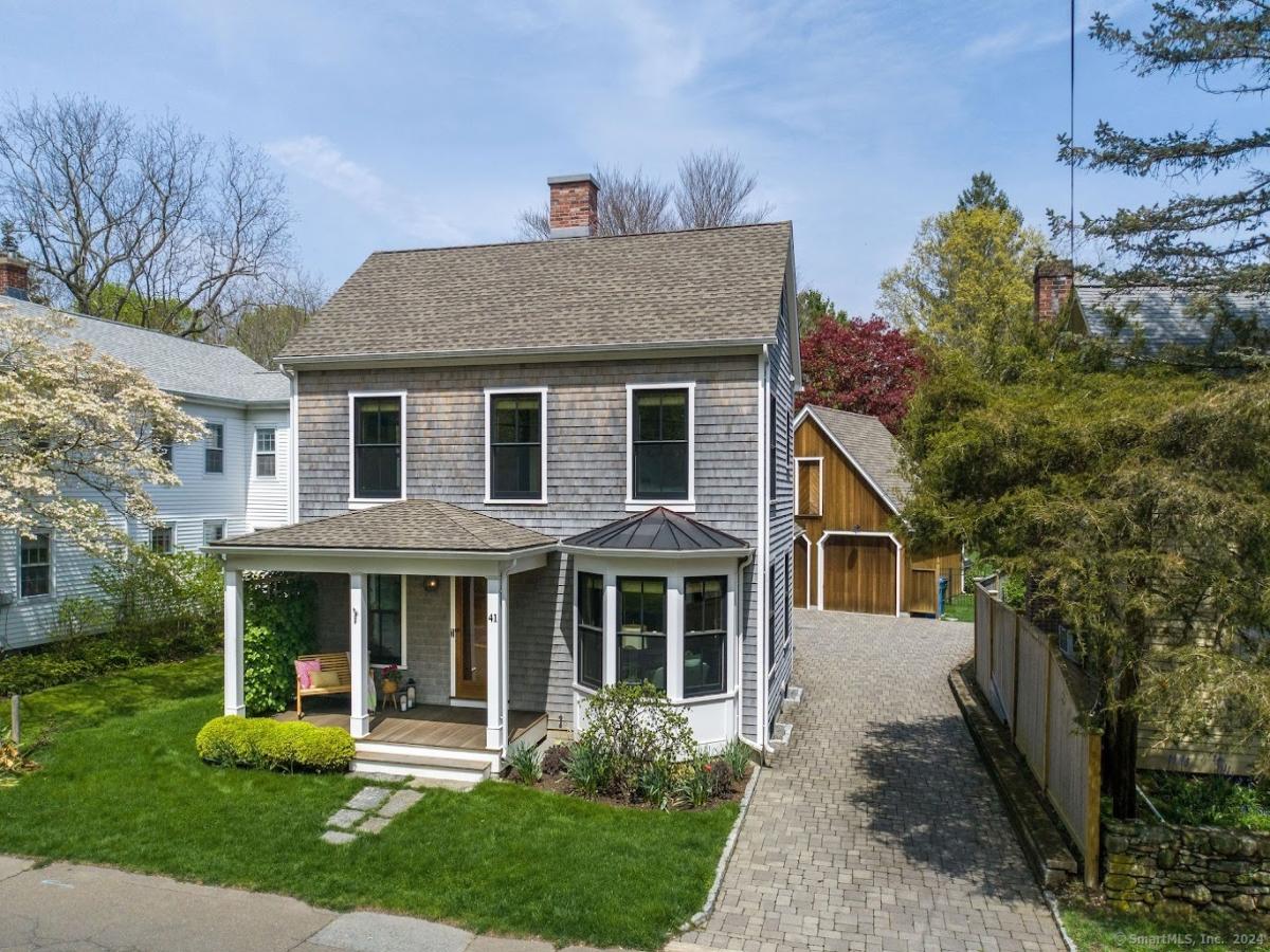 MLS #24119935 image #0