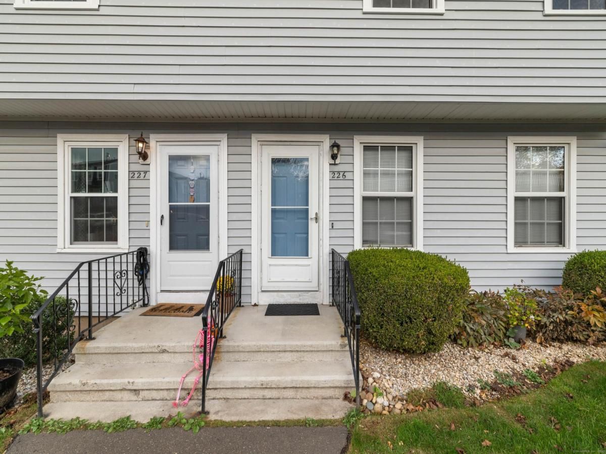 MLS #24120490 image #0