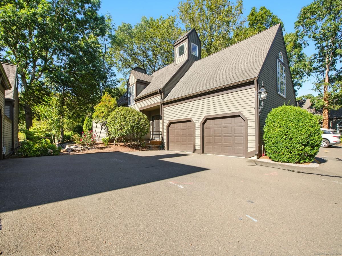 MLS #24124766 image #0