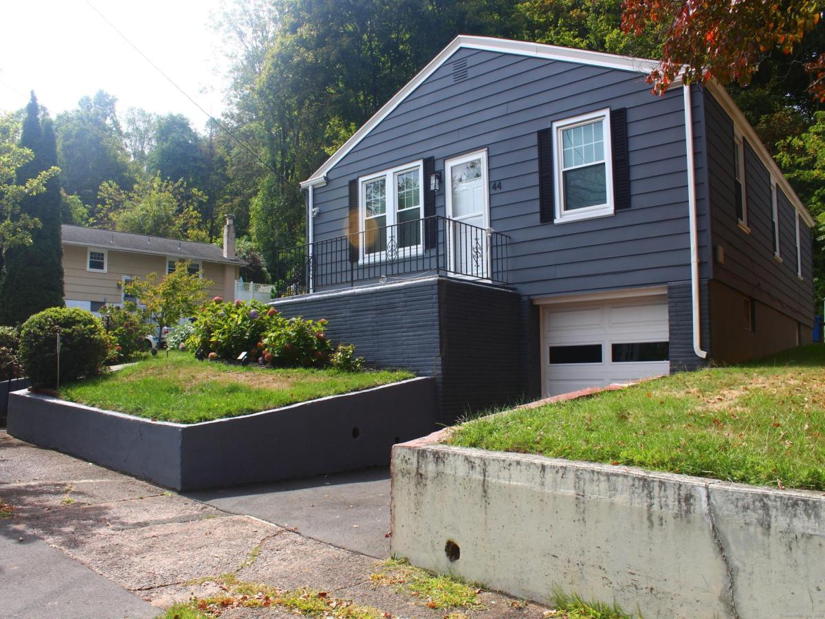 MLS #24126115 image #0