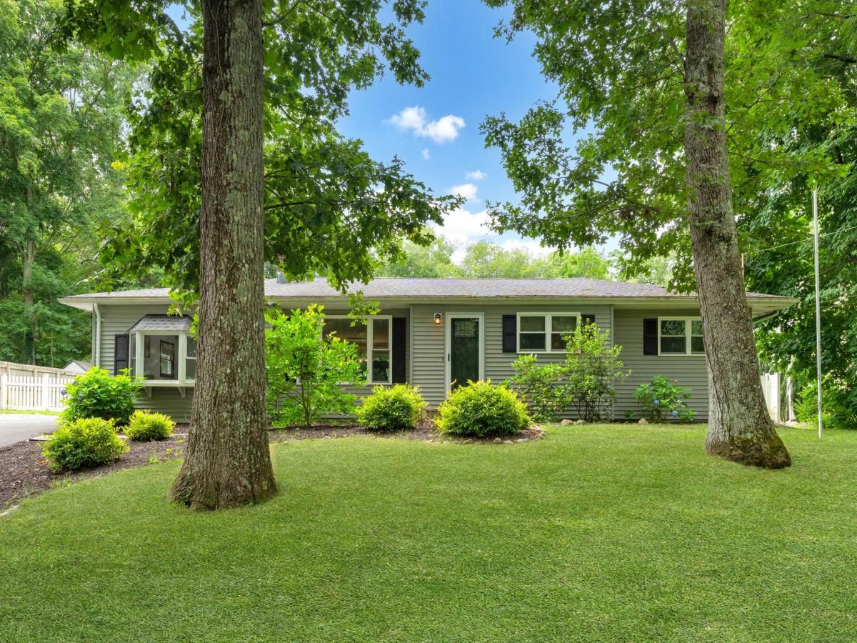 MLS #24126458 image #0